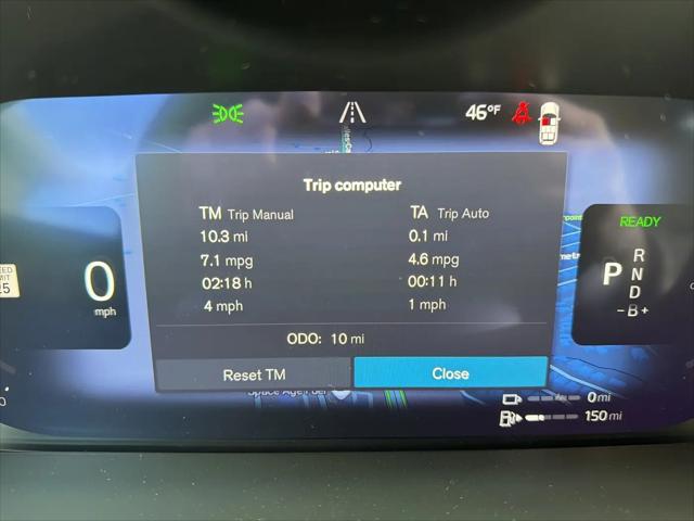 2026 Volvo XC90 Plug-In Hybrid Plus, T8 AWD, Electric/Gasoline, Bright, 6 Seats