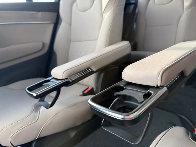 2026 Volvo XC90 Plug-In Hybrid Plus, T8 AWD, Electric/Gasoline, Bright, 6 Seats