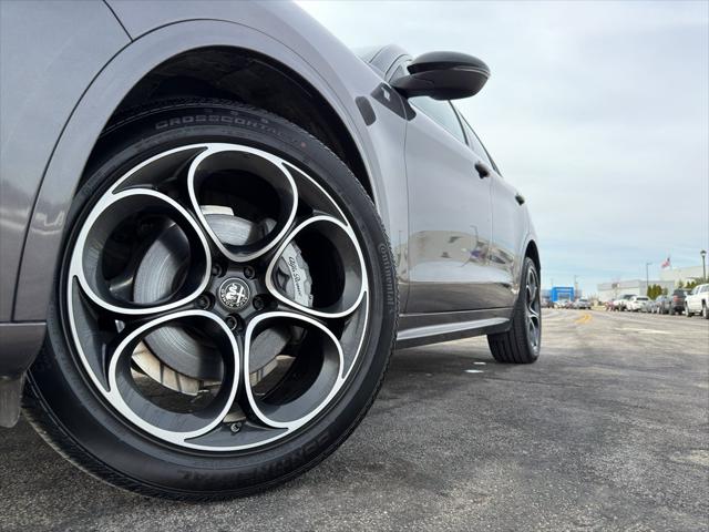 2024 Alfa Romeo Stelvio Ti AWD