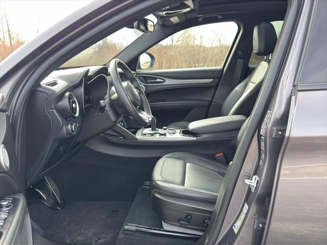 2024 Alfa Romeo Stelvio Ti AWD