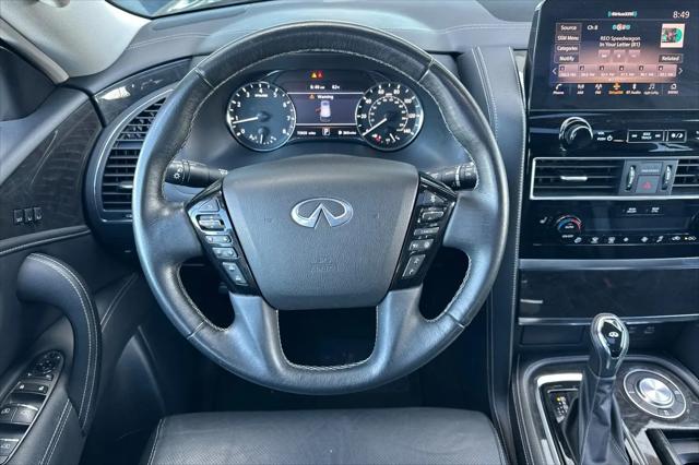 2023 INFINITI QX80 LUXE