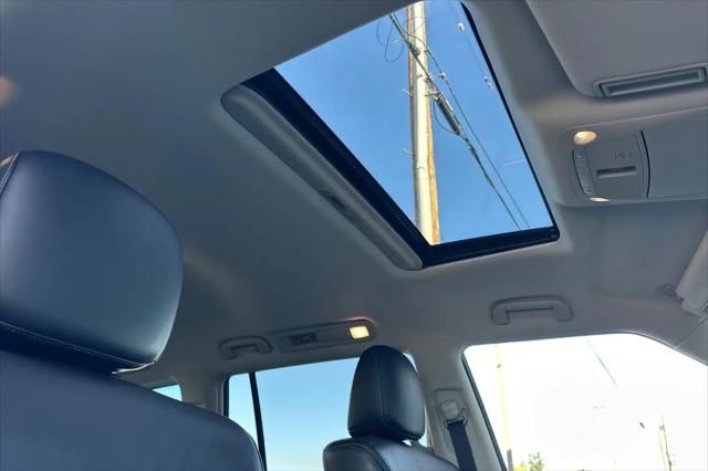 2023 INFINITI QX80 LUXE