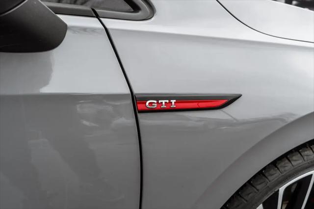 2023 Volkswagen Golf GTI 2.0T Autobahn