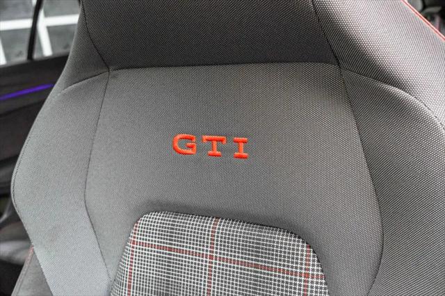 2023 Volkswagen Golf GTI 2.0T Autobahn