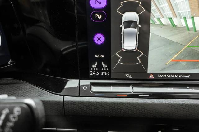 2023 Volkswagen Golf GTI 2.0T Autobahn