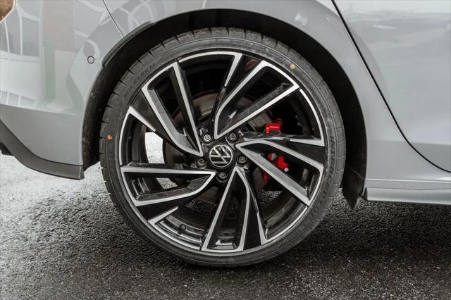 2023 Volkswagen Golf GTI 2.0T Autobahn