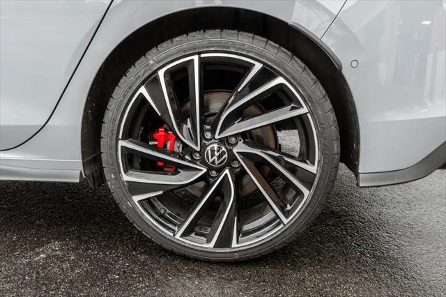 2023 Volkswagen Golf GTI 2.0T Autobahn