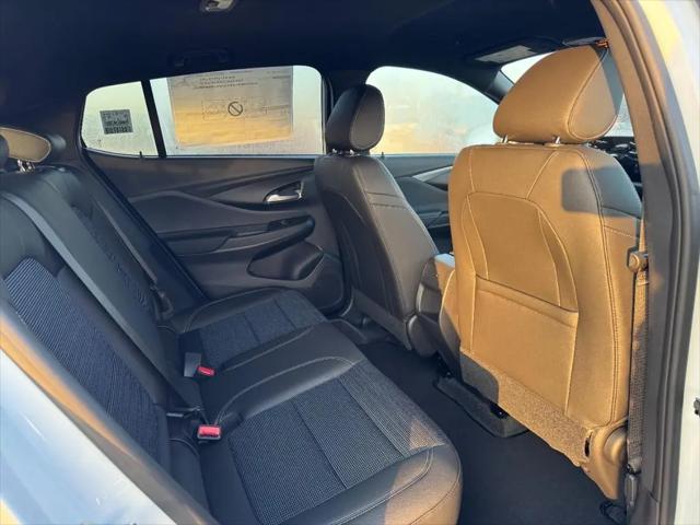 2026 Buick NV Preferred FWD