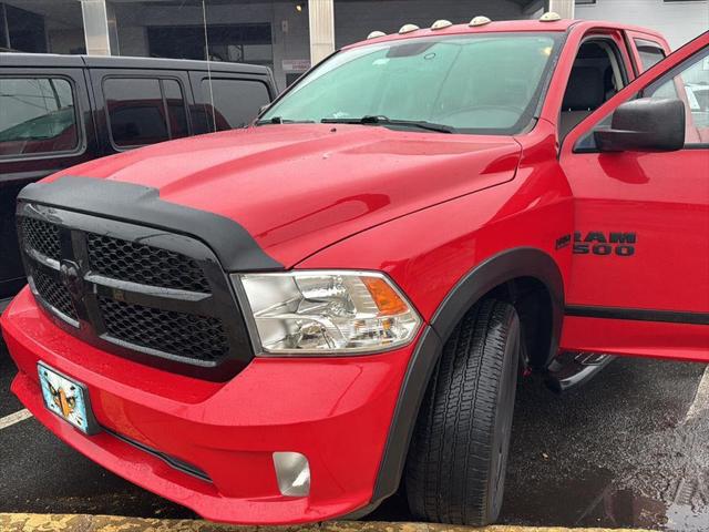 2017 RAM 1500 Express Quad Cab 4x4 64 Box