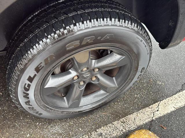 2017 RAM 1500 Express Quad Cab 4x4 64 Box