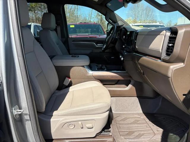 2024 GMC Sierra 2500HD 4WD Crew Cab Standard Bed SLT