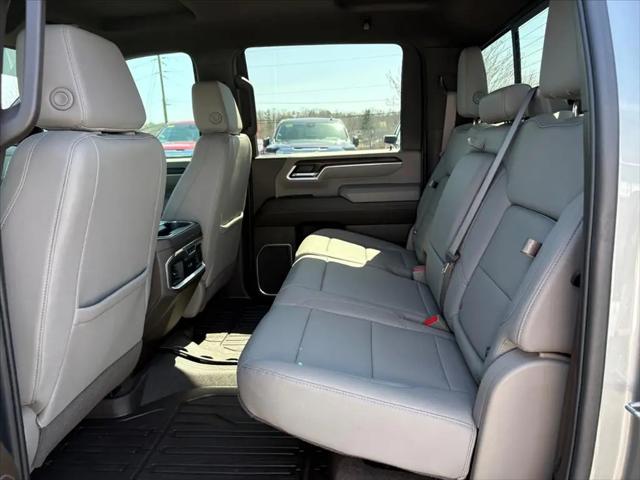 2024 GMC Sierra 2500HD 4WD Crew Cab Standard Bed SLT