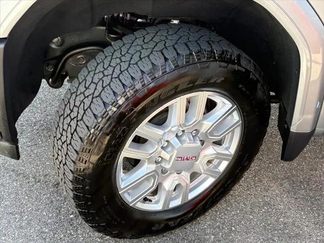 2024 GMC Sierra 2500HD 4WD Crew Cab Standard Bed SLT