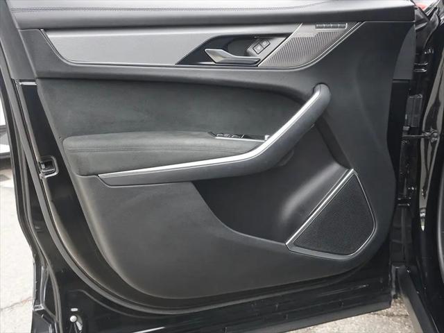 2022 Jaguar F-PACE SVR P550 AWD Automatic