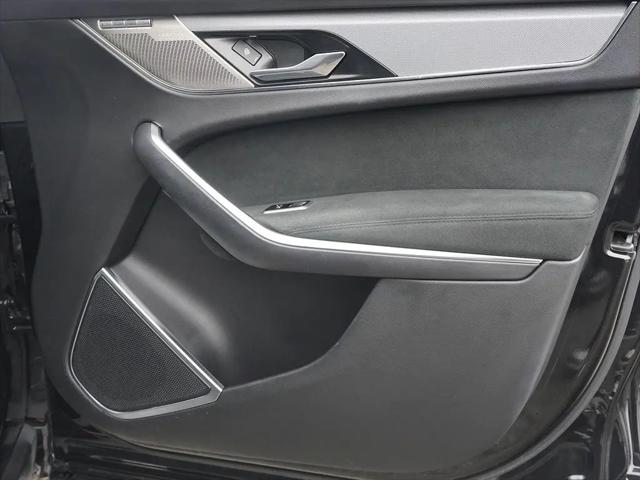 2022 Jaguar F-PACE SVR P550 AWD Automatic