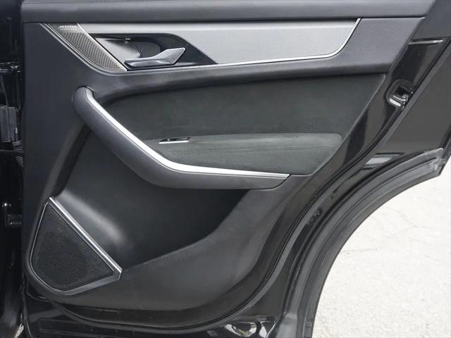 2022 Jaguar F-PACE SVR P550 AWD Automatic