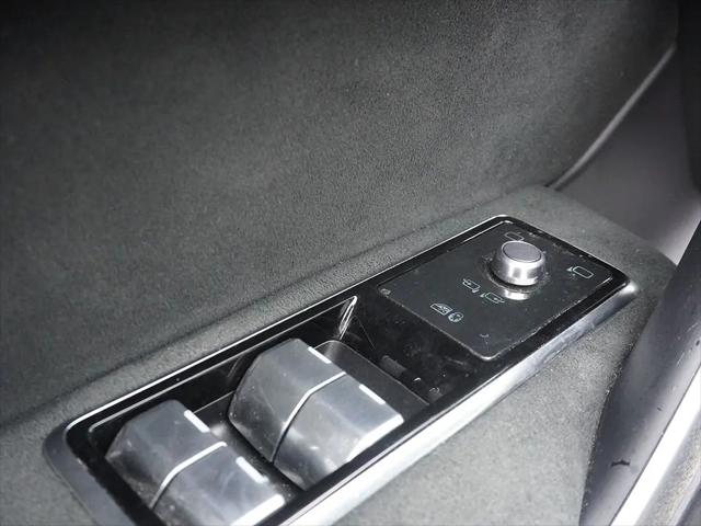 2022 Jaguar F-PACE SVR P550 AWD Automatic