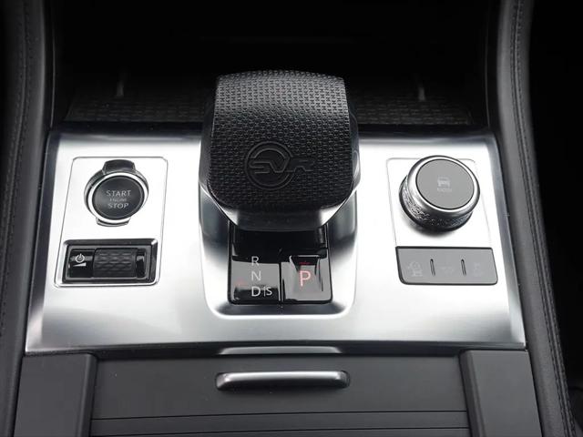 2022 Jaguar F-PACE SVR P550 AWD Automatic