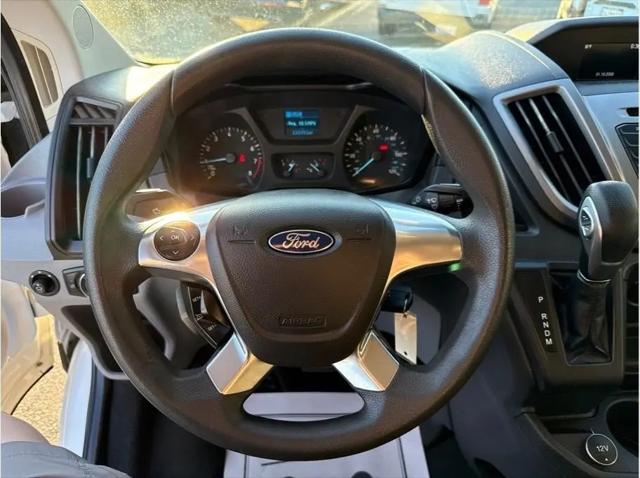 2017 Ford Transit XLT