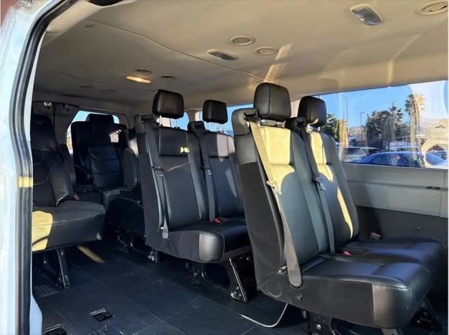 2017 Ford Transit XLT