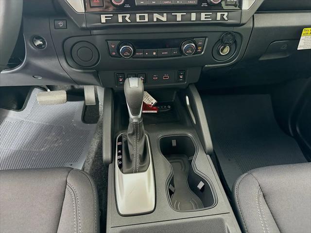 2026 Nissan Frontier Crew Cab Long Bed SV 4x2
