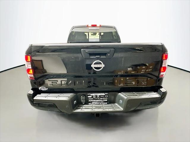 2026 Nissan Frontier Crew Cab Long Bed SV 4x2