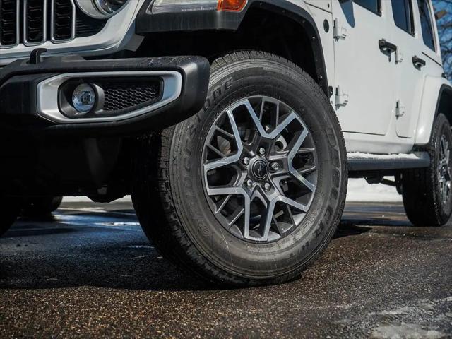 2026 Jeep Wrangler 4-Door Sahara 4x4
