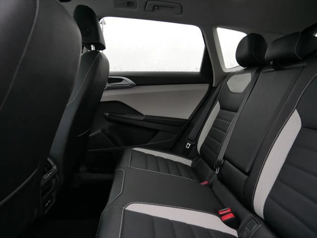 2026 Volkswagen Taos SEL