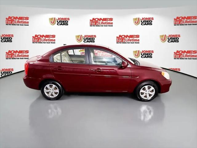 2009 Hyundai Accent GLS