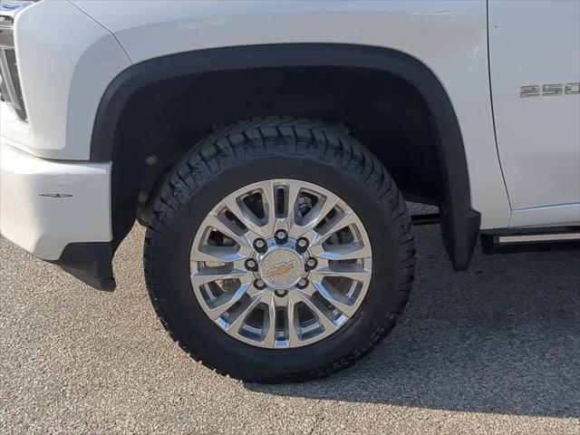2022 Chevrolet Silverado 2500HD 4WD Crew Cab Standard Bed High Country