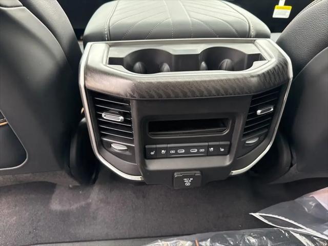 2026 Ram 1500 Tungsten Crew Cab 4x4 57 Box