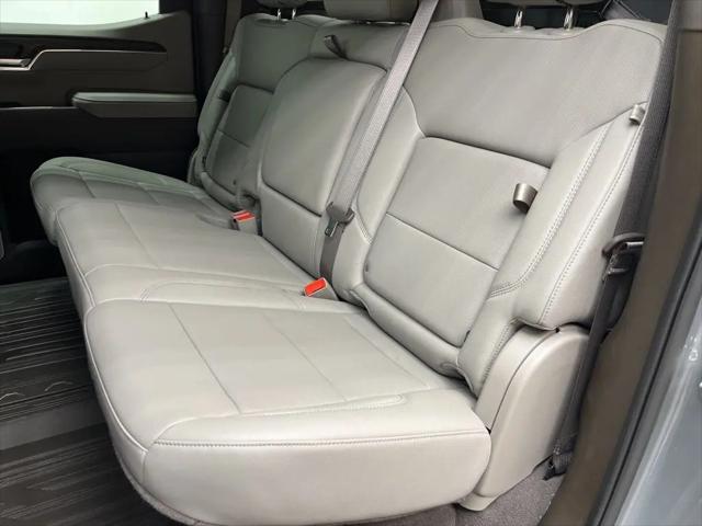 2026 GMC Sierra 1500 Crew Cab, Short Bed, SLT, 4WD