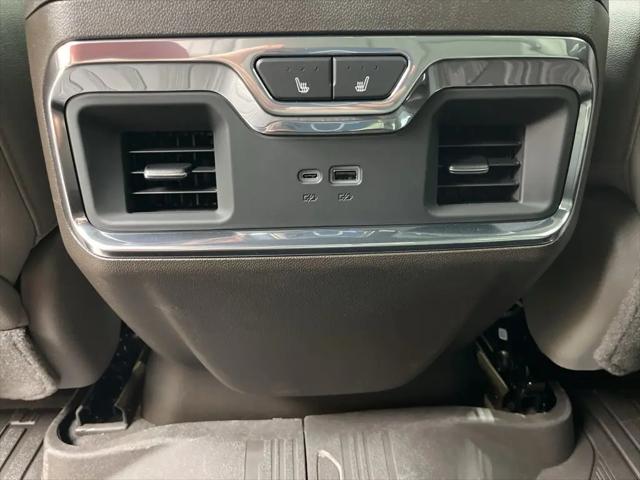 2026 GMC Sierra 1500 Crew Cab, Short Bed, SLT, 4WD