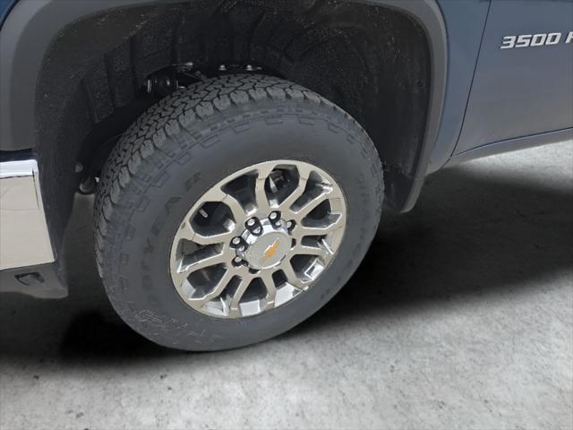 2026 Chevrolet Silverado 3500HD Crew Cab, Standard Bed, LTZ, 4WD