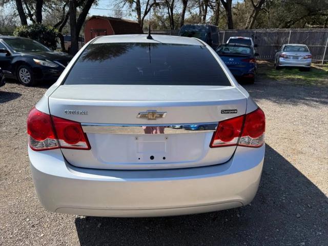 2013 Chevrolet Cruze LS Auto