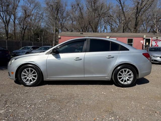 2013 Chevrolet Cruze LS Auto