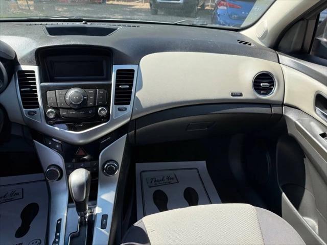 2013 Chevrolet Cruze LS Auto