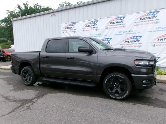 2026 RAM Ram 1500 RAM 1500 EXPRESS CREW CAB 4X4 57 BOX