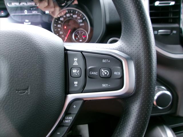 2026 Ram 1500 Express Crew Cab 4x4 57 Box