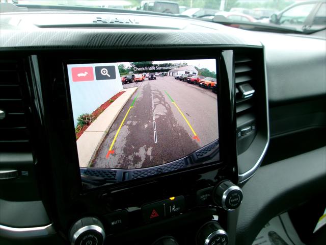 2026 Ram 1500 Express Crew Cab 4x4 57 Box