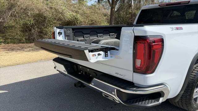 2026 GMC Sierra 1500 Crew Cab, Short Bed, SLT, 4WD