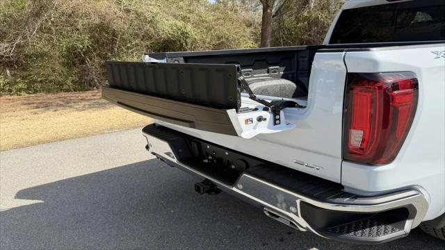 2026 GMC Sierra 1500 Crew Cab, Short Bed, SLT, 4WD