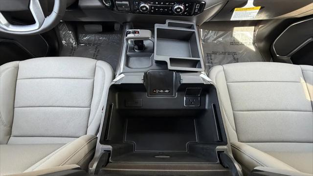 2026 GMC Sierra 1500 Crew Cab, Short Bed, SLT, 4WD