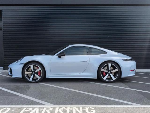 2025 Porsche 911 Carrera S