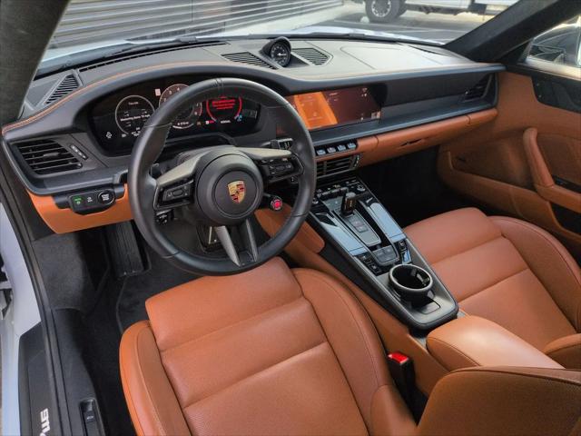 2025 Porsche 911 Carrera S