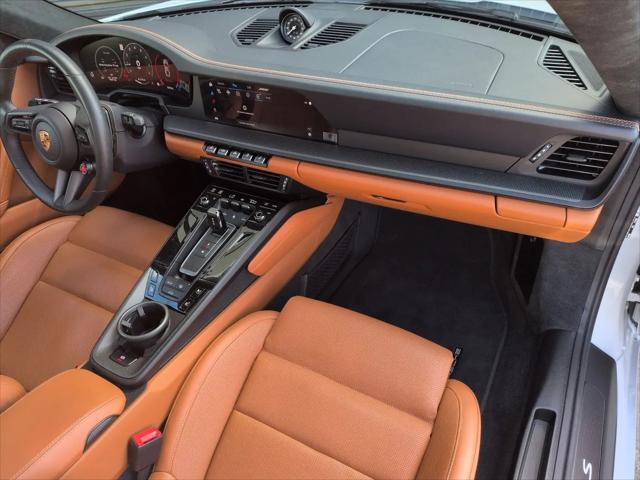 2025 Porsche 911 Carrera S