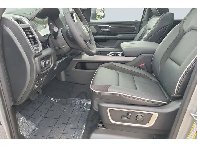 2026 Ram 1500 Laramie Crew Cab 4x4 5'7" Box