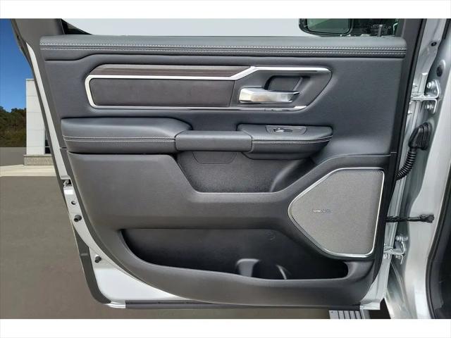 2026 Ram 1500 Laramie Crew Cab 4x4 5'7" Box