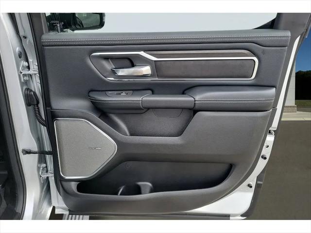 2026 Ram 1500 Laramie Crew Cab 4x4 5'7" Box