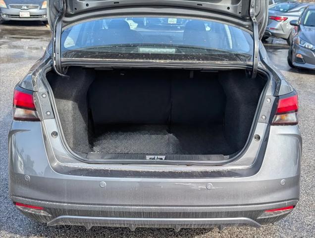 2025 Nissan Versa 1.6 SR
